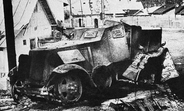 Иллюстрация к книге — Бронемашины Сталина, 1925-1945 [i_200.jpg]