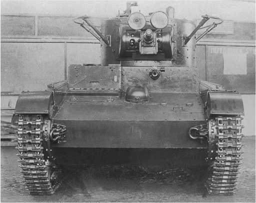 Иллюстрация к книге — Т-26. Тяжёлая судьба лёгкого танка [i_045.jpg]