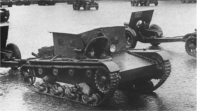 Иллюстрация к книге — Т-26. Тяжёлая судьба лёгкого танка [i_178.jpg]