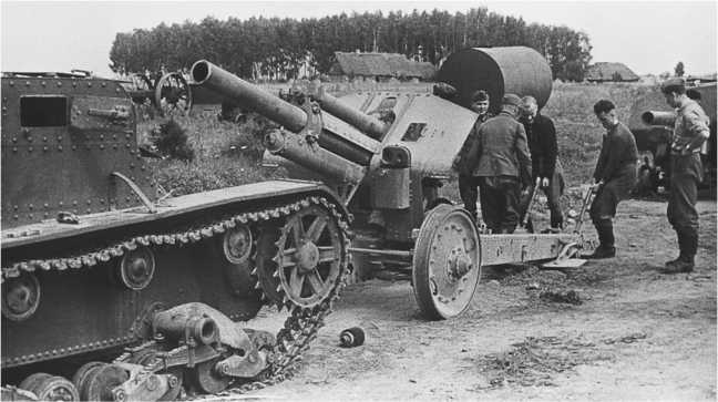 Иллюстрация к книге — Т-26. Тяжёлая судьба лёгкого танка [i_179.jpg]