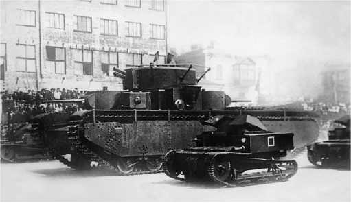 Иллюстрация к книге — Советский тяжелый танк Т-35. "Сталинский монстр" [i_018.jpg]