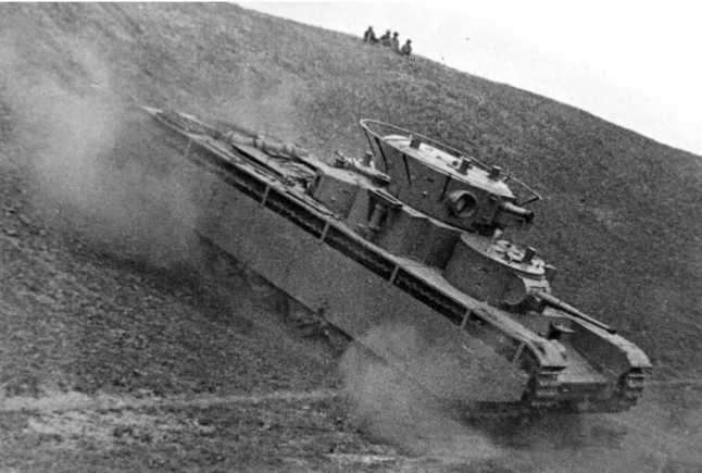 Иллюстрация к книге — Советский тяжелый танк Т-35. "Сталинский монстр" [i_032.jpg]