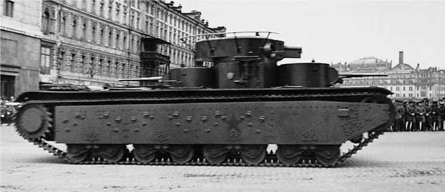 Иллюстрация к книге — Советский тяжелый танк Т-35. "Сталинский монстр" [i_048.jpg]