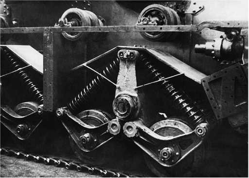 Иллюстрация к книге — Советский тяжелый танк Т-35. "Сталинский монстр" [i_084.jpg]