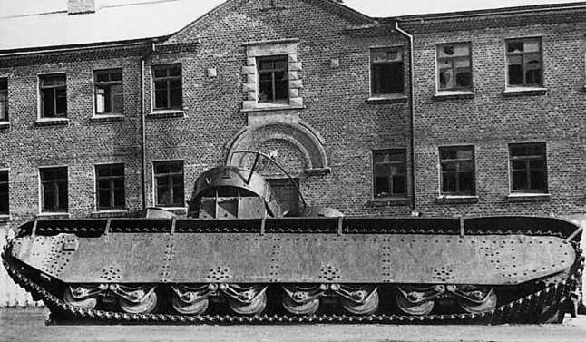 Иллюстрация к книге — Советский тяжелый танк Т-35. "Сталинский монстр" [i_123.jpg]