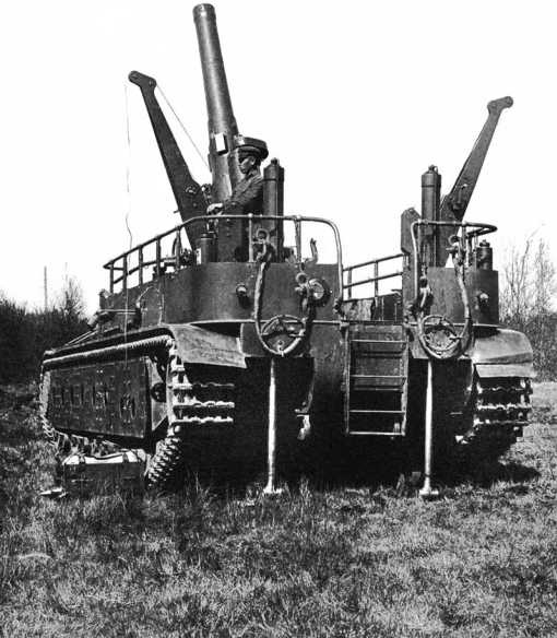 Иллюстрация к книге — Советский тяжелый танк Т-35. "Сталинский монстр" [i_185.jpg]