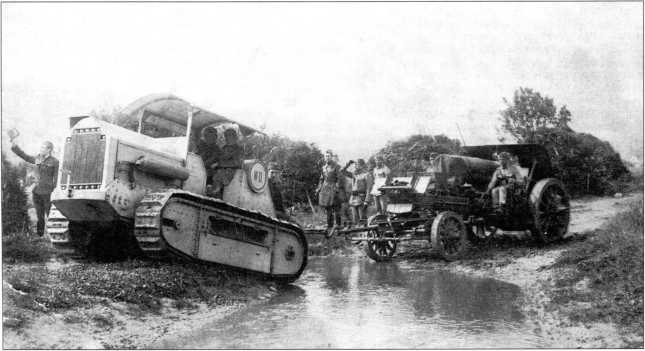 Иллюстрация к книге — Артиллерийский тягач "Коминтерн". На службе у бога войны [i_031.jpg]