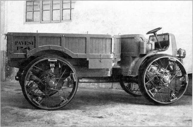 Иллюстрация к книге — Артиллерийский тягач "Коминтерн". На службе у бога войны [i_038.jpg]