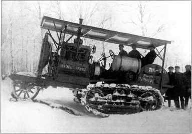 Иллюстрация к книге — Артиллерийский тягач "Коминтерн". На службе у бога войны [i_052.jpg]