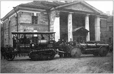 Иллюстрация к книге — Артиллерийский тягач "Коминтерн". На службе у бога войны [i_053.jpg]