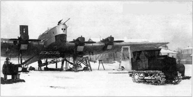 Иллюстрация к книге — Артиллерийский тягач "Коминтерн". На службе у бога войны [i_057.jpg]