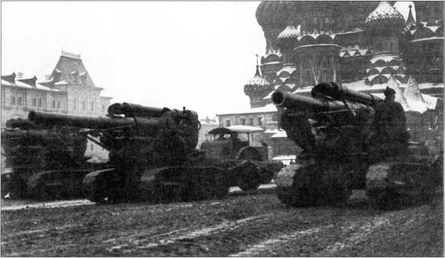 Иллюстрация к книге — Артиллерийский тягач "Коминтерн". На службе у бога войны [i_074.jpg]