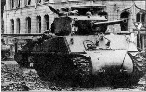 Иллюстрация к книге — Танк «Шерман» [pic_29.jpg]