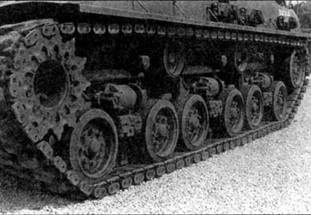 Иллюстрация к книге — Танк «Шерман» [pic_36.jpg]