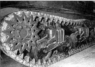 Иллюстрация к книге — Танк «Шерман» [pic_38.jpg]