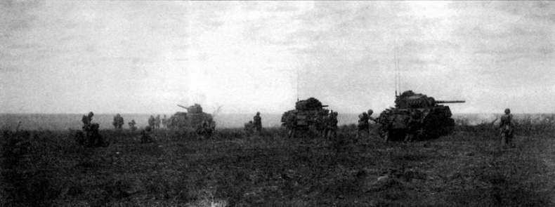 Иллюстрация к книге — Танк «Шерман» [pic_44.jpg]