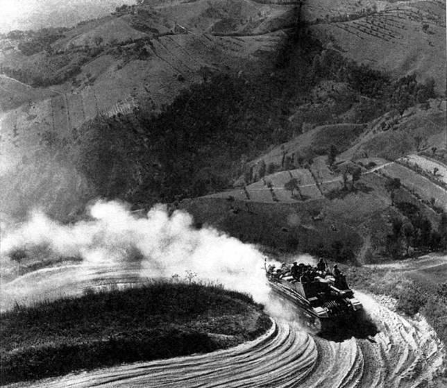 Иллюстрация к книге — Танк «Шерман» [pic_64.jpg]