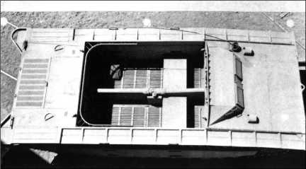 Иллюстрация к книге — Десантные амфибии Второй Мировой [i_037.jpg]