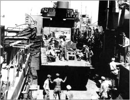 Иллюстрация к книге — Десантные амфибии Второй Мировой [i_148.jpg]