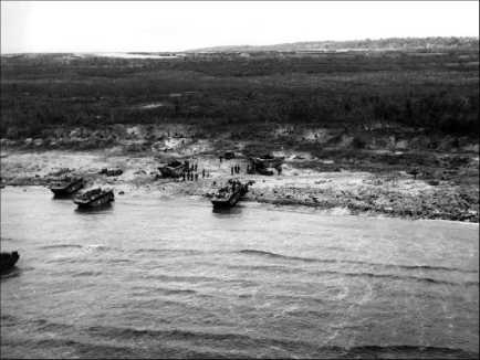 Иллюстрация к книге — Десантные амфибии Второй Мировой [i_162.jpg]