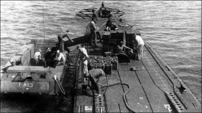 Иллюстрация к книге — Десантные амфибии Второй Мировой [i_212.jpg]