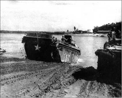 Иллюстрация к книге — Десантные амфибии Второй Мировой [i_216.jpg]