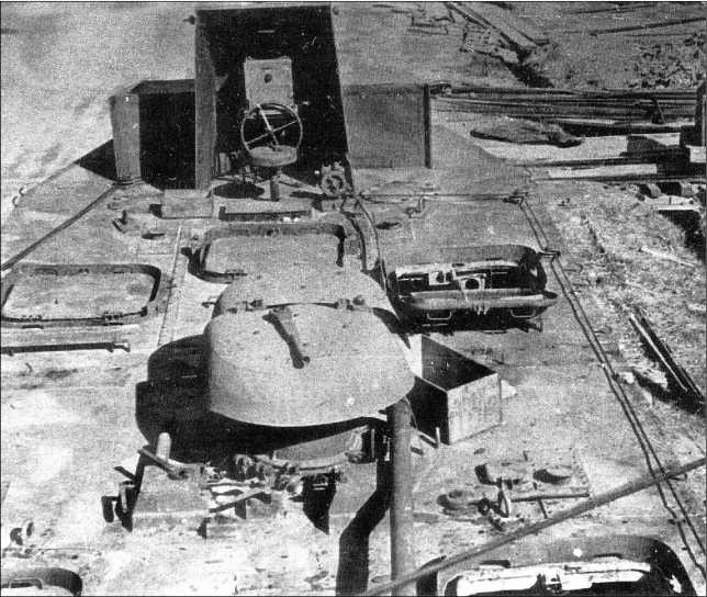 Иллюстрация к книге — Десантные амфибии Второй Мировой [i_283.jpg]