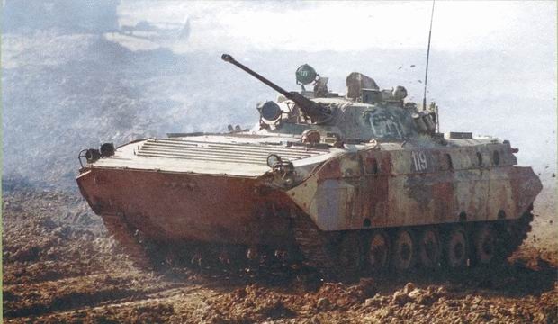 Иллюстрация к книге — Боевые машины пехоты БМП-1, БМП-2 и БМП-3: «Братская могила пехоты» или супероружие [i_040.jpg]