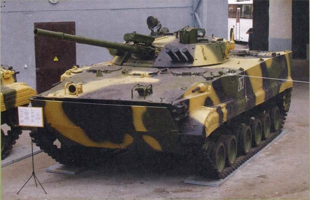 Иллюстрация к книге — Боевые машины пехоты БМП-1, БМП-2 и БМП-3: «Братская могила пехоты» или супероружие [i_070.jpg]