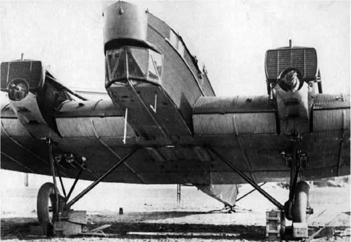 Иллюстрация к книге — Экспериментальные самолёты России. 1912-1941 гг. [i_090.jpg]