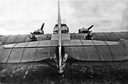 Иллюстрация к книге — Экспериментальные самолёты России. 1912-1941 гг. [i_094.jpg]