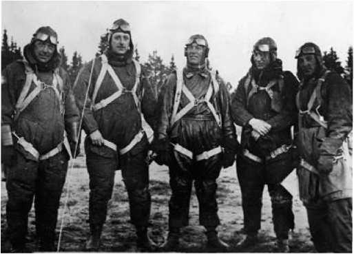 Иллюстрация к книге — Экспериментальные самолёты России. 1912-1941 гг. [i_106.jpg]