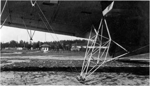 Иллюстрация к книге — Экспериментальные самолёты России. 1912-1941 гг. [i_137.jpg]