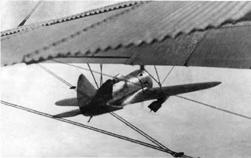 Иллюстрация к книге — Экспериментальные самолёты России. 1912-1941 гг. [i_152.jpg]