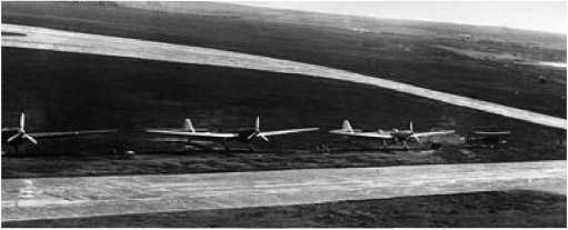 Иллюстрация к книге — Экспериментальные самолёты России. 1912-1941 гг. [i_227.jpg]