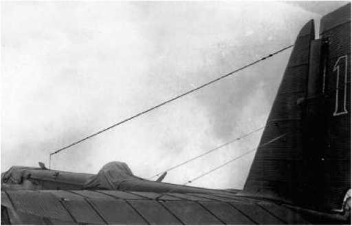 Иллюстрация к книге — Экспериментальные самолёты России. 1912-1941 гг. [i_263.jpg]