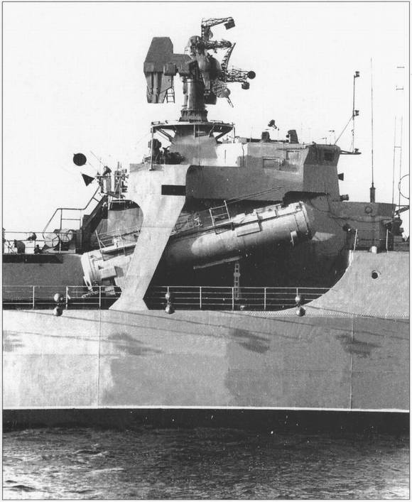 Иллюстрация к книге — Советский ракетный крейсер. Зигзаги эволюции [i_021.jpg]