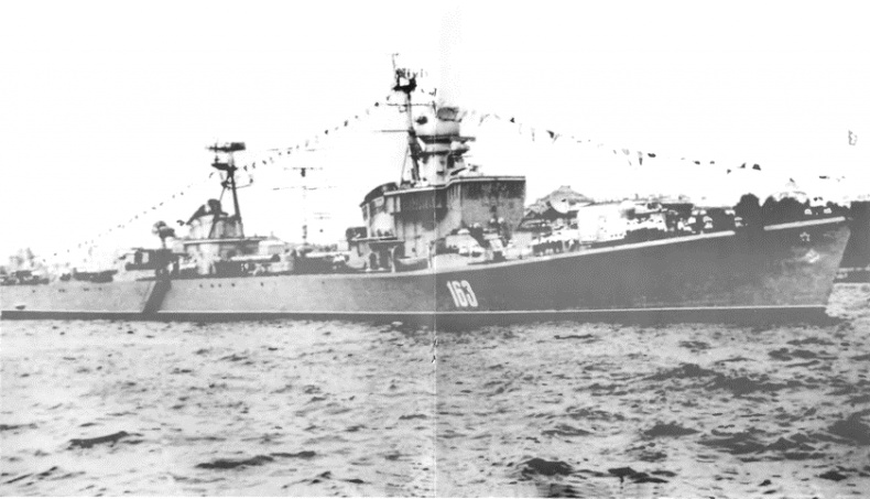 Иллюстрация к книге — Расходный материал флота. Миноносцы СССР и России [i_045.jpg]