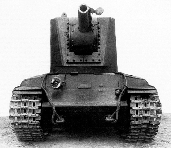 Иллюстрация к книге — Тяжёлый танк КВ-2 [i_008.jpg]