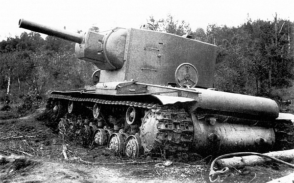 Иллюстрация к книге — Тяжёлый танк КВ-2 [i_099.jpg]