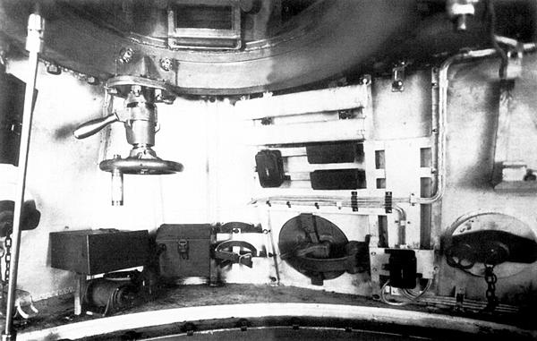 Иллюстрация к книге — Тяжёлый танк «Пантера». Первая полная энциклопедия [i_022.jpg]