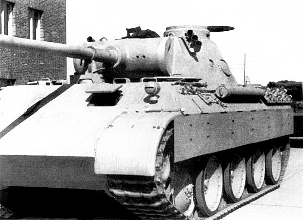 Иллюстрация к книге — Тяжёлый танк «Пантера». Первая полная энциклопедия [i_029.jpg]