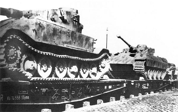 Иллюстрация к книге — Тяжёлый танк «Пантера». Первая полная энциклопедия [i_157.jpg]