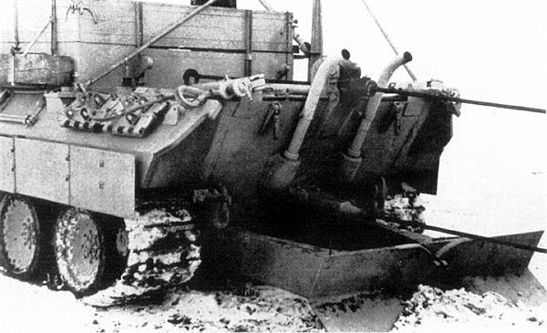 Иллюстрация к книге — Тяжёлый танк «Пантера». Первая полная энциклопедия [i_164.jpg]