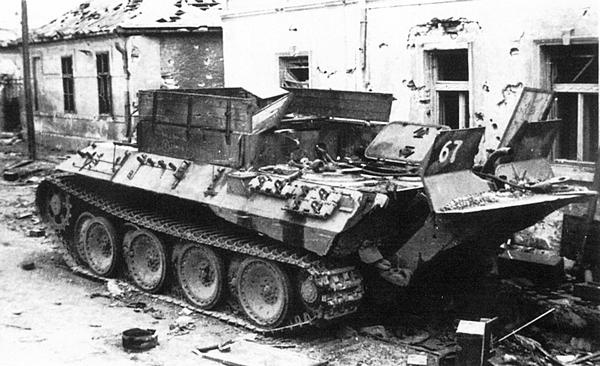 Иллюстрация к книге — Тяжёлый танк «Пантера». Первая полная энциклопедия [i_170.jpg]