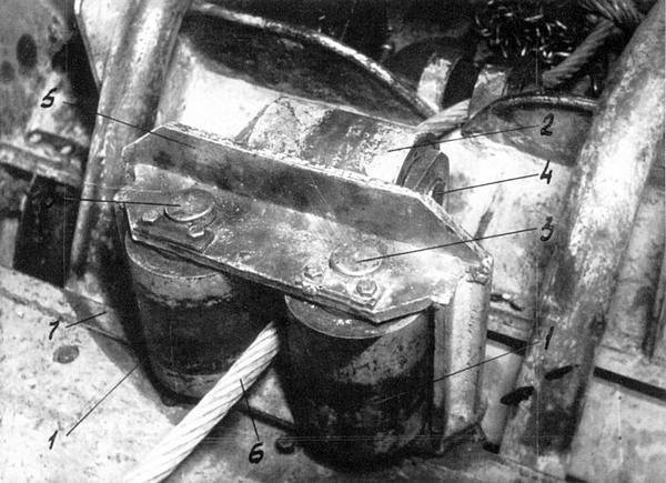 Иллюстрация к книге — Тяжёлый танк «Пантера». Первая полная энциклопедия [i_173.jpg]