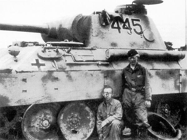 Иллюстрация к книге — Тяжёлый танк «Пантера». Первая полная энциклопедия [i_190.jpg]