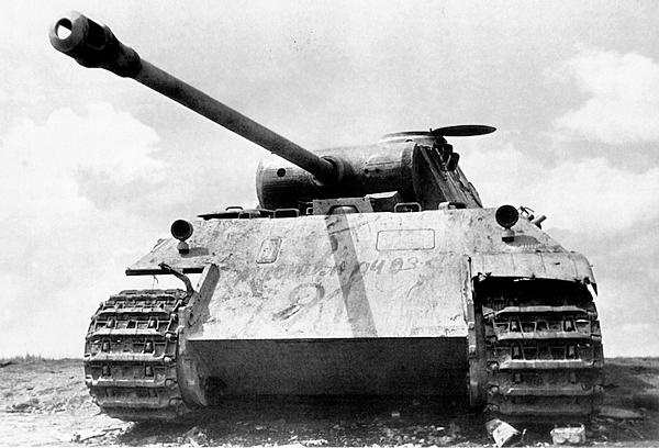 Иллюстрация к книге — Тяжёлый танк «Пантера». Первая полная энциклопедия [i_199.jpg]