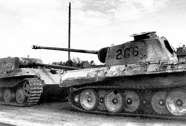 Иллюстрация к книге — Тяжёлый танк «Пантера». Первая полная энциклопедия [i_227.jpg]