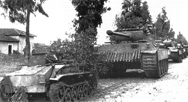 Иллюстрация к книге — Тяжёлый танк «Пантера». Первая полная энциклопедия [i_260.jpg]